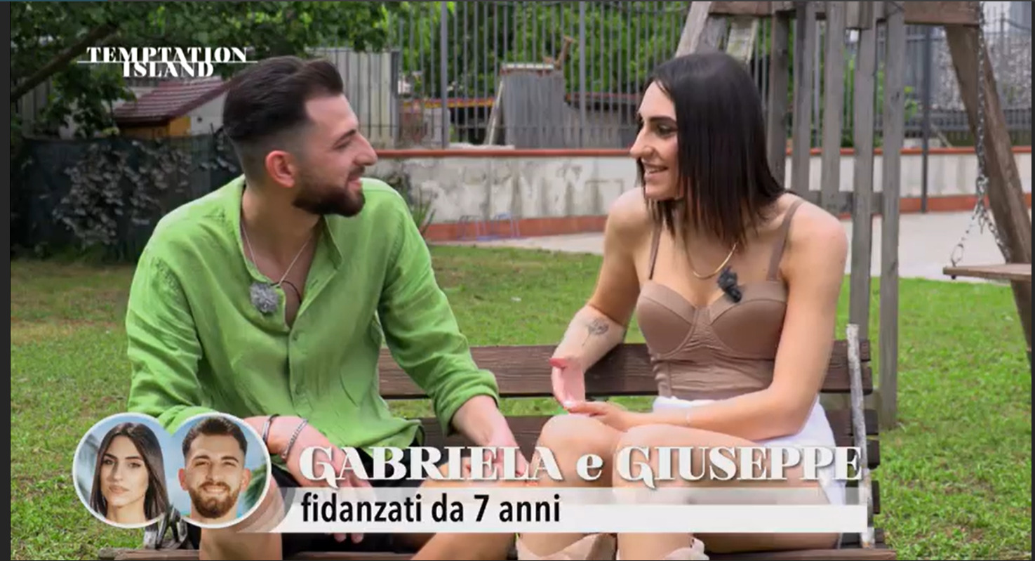 Gabriela Giuseppe Temptation Island Spunta La Segnalazione Napoli Zon