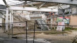 Le rovine della metro di Scampia