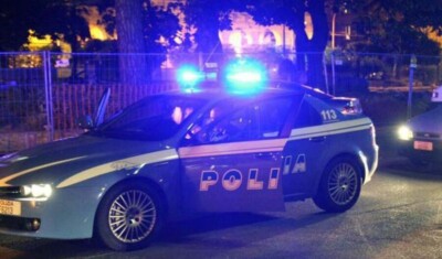 Inseguimento a Scampia Duomo inseguimento Via Argine, due ragazzi scappano all'alt armati a bordo di uno scooter: arrestati dopo un lungo inseguimento.