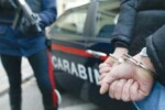 Violenza nel napoletano: arrestati due uomini