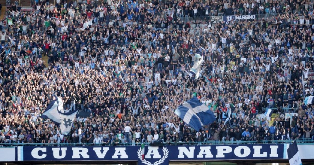Tutti per Mauro solidarietà da parte della curva del San Paolo