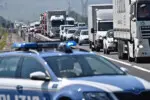 Sequestro di droga in autostrada: operazione degli agenti della Polizia di Stato in Campania durante la scorsa notte. A3 aumenta pedaggio, incidente mortale incidente in autostrada