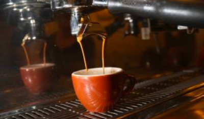 Torre annunziata: 15 senza mascherina caffè dopo le 11 in campania