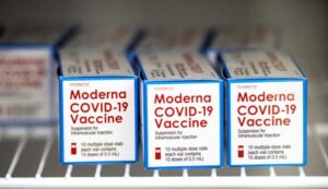 vaccino anticovid open day moderna