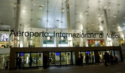 Ritardi aeroporto Capodichino Tentato suicidio all'aeroporto Capodichino Controlli a Capodichino Aeroporto di Napoli Capodichino