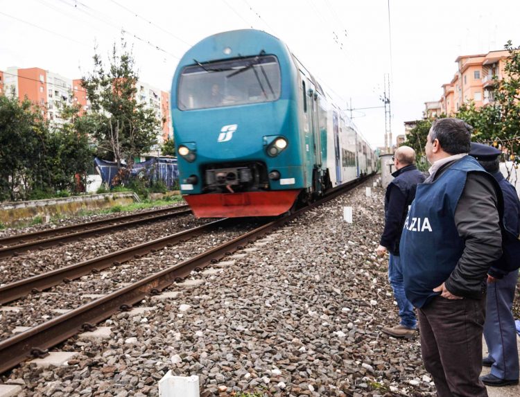 Tentato suicidio a Paestum