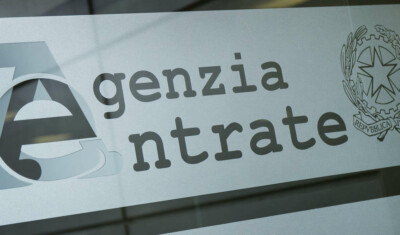 Multe da 100 euro per gli over 50 non vaccinati