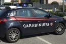 Inseguimento carabinieri Napoli donna liquido urticante napoli colpisce carabiniere