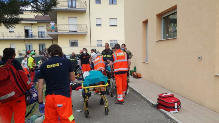 Incidente a l'Aquila, fonte foto "L'Aquila Blog"