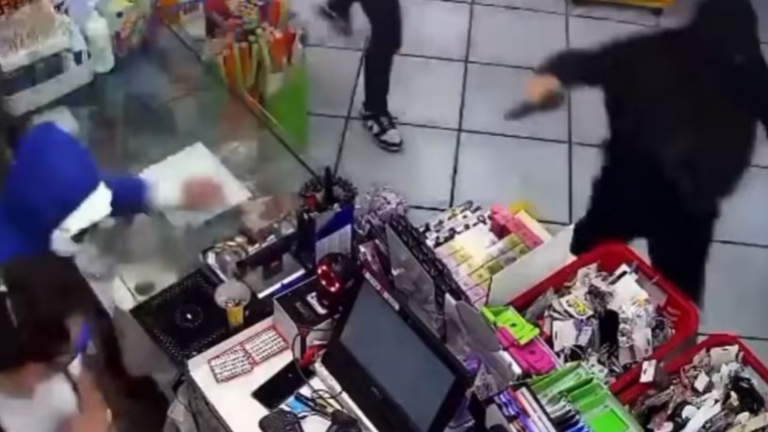 napoli rapina negozio cinesi