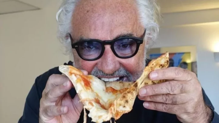 Flavio Briatore contro la pizza napoletana: “i pizzaioli vogliono farsi pubblicità” FLAVIO BRIATORE PIZZA