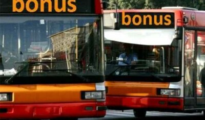 Napoli assalto mezzi Anm , bonus trasporti