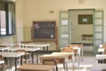 Caivano: sorpresi a scuola con tre coltelli