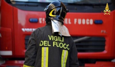 Auto in fiamme Casoria