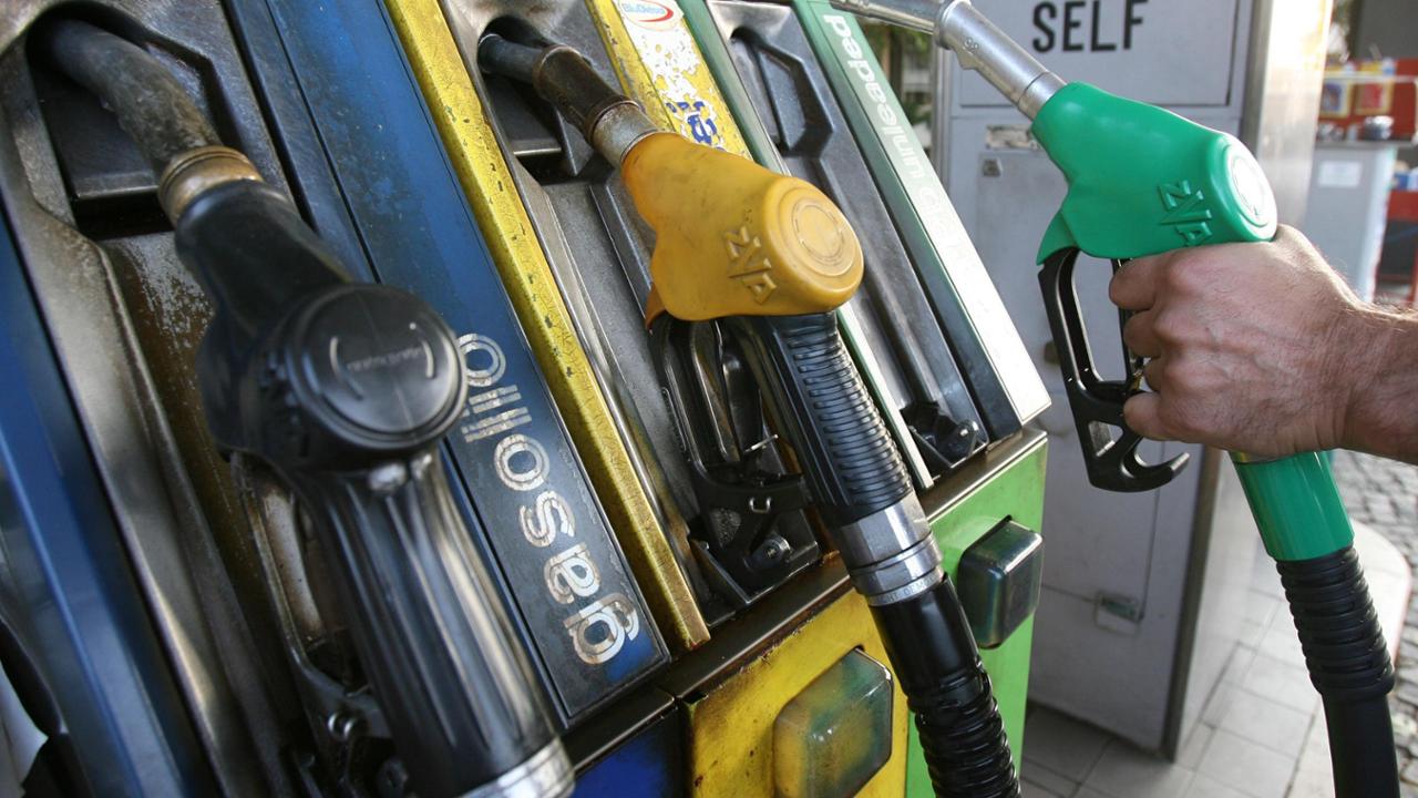 Prezzo benzina oggi Aumento benzina