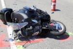 incidente a Ottaviano Pozzuoli schianto auto scooter, Napoli motociclista investe, Incidente in provincia frattamaggiore antonio iovnine