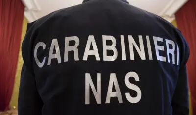 Nuovo sequestro a Napoli per sostanze cancerogene in gel per unghie