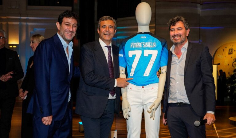 La Fondazione Cannavaro Ferrara protagonista di un aperitivo solidale per Napoli