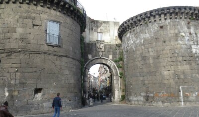 Spari a Porta Nolana