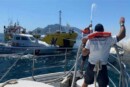 Barca a fuoco a Capri