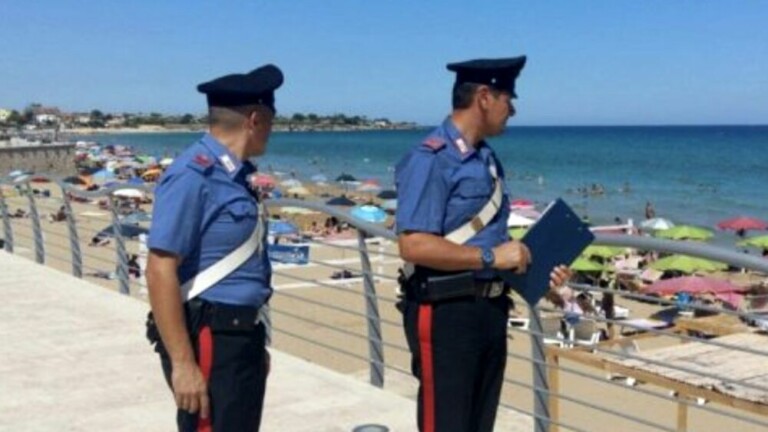bambina scomparsa in spiaggia ritrovata dai carabinieri