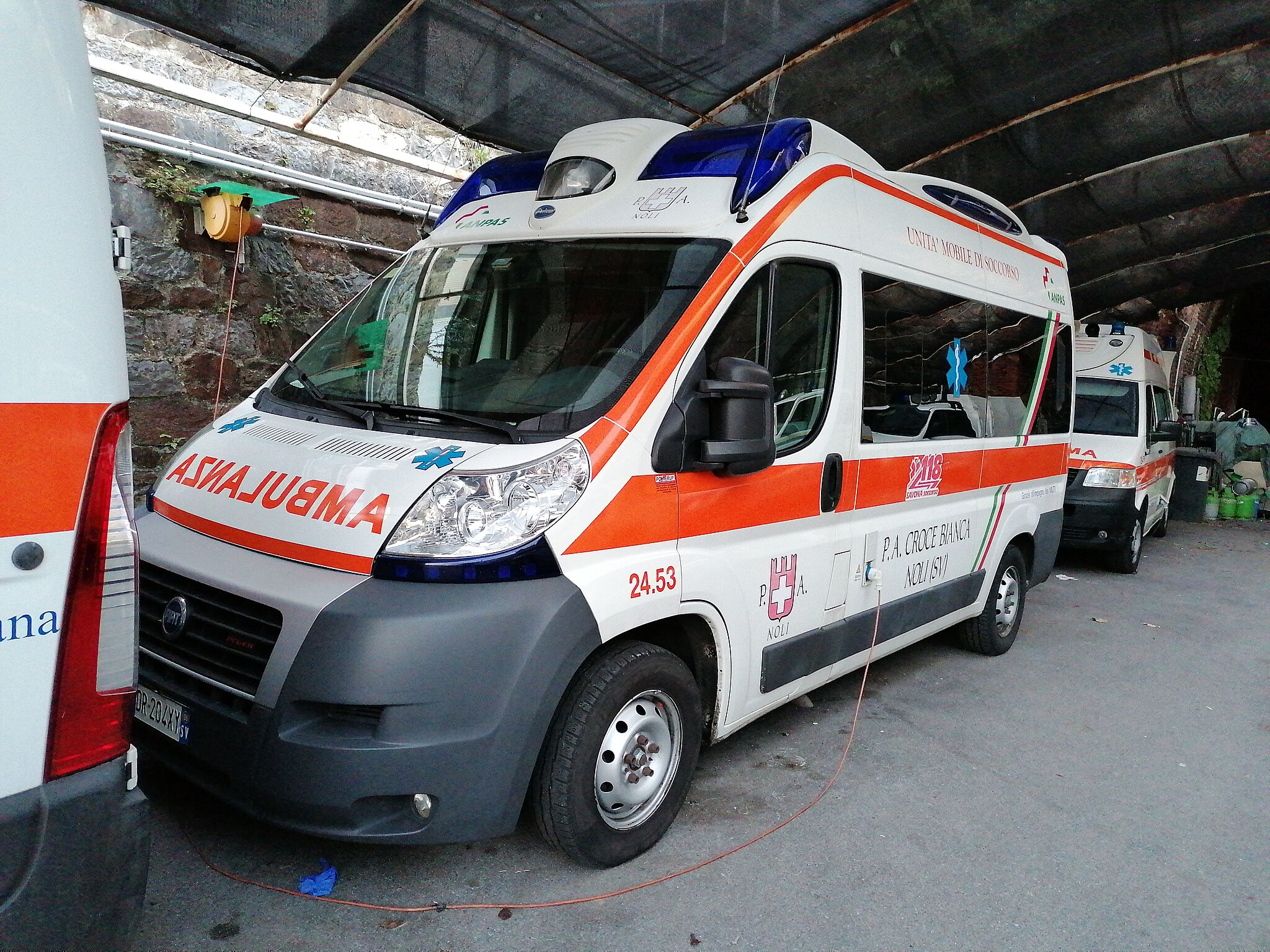 "L'ambulanza deve pagare il parcheggio" accade in un centro diagnostico