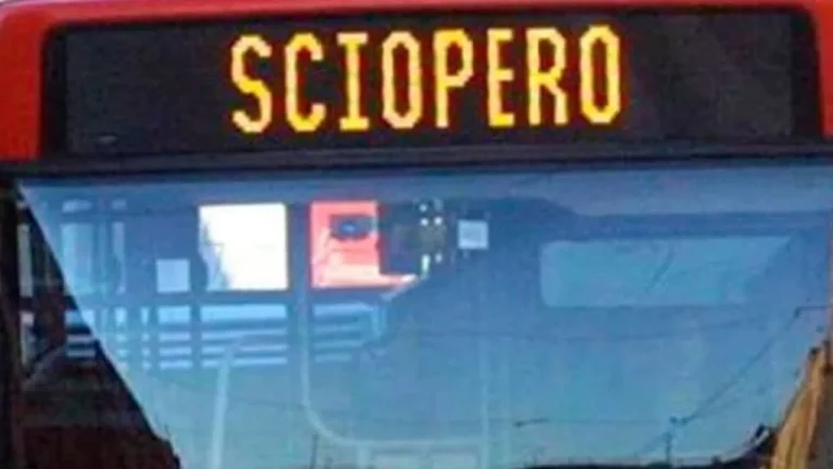 sciopero 5 ottobre Napoli