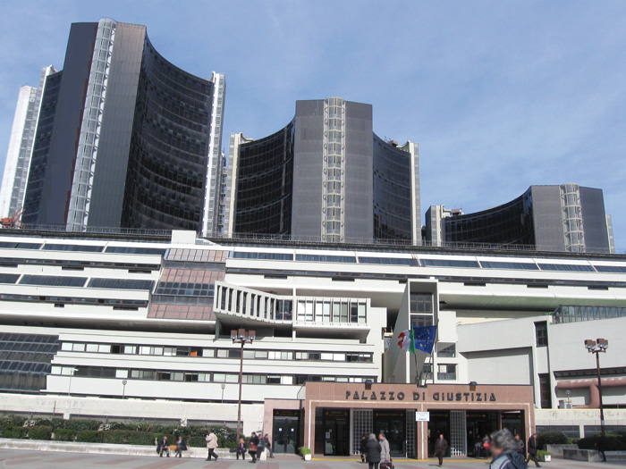 Tribunale di Napoli