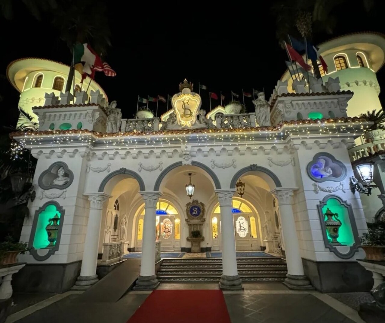 Castello delle cerimonie dipendenti