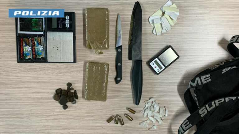 Grumo Nevano operazione anti droga della Polizia di Stato: maxi sequestro di sostanze stupefacenti.