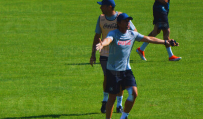 Antonio Conte Napoli in emergenza per la sfida di Champions League contro il Copenaghen: fino a 9 calciatori indisponibili per Conte. Scopri la situazione degli infortuni e i convocati.