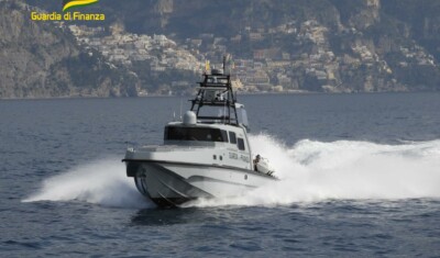 sequestrati ormeggi abusivi Ischia