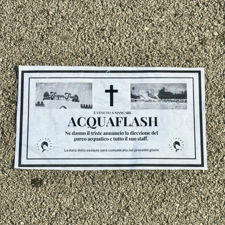 Acquaflash chiude