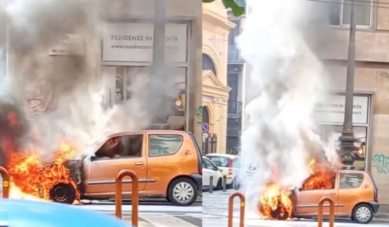 napoli auto in fiamme