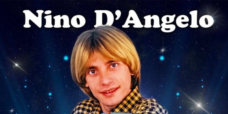 L'11 settembre, nino d'angelo a Piazza del Plebiscito