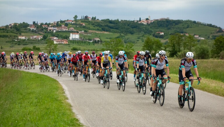 Giro d’italia scuole chiuse a Napoli e in Irpinia: i Comuni interessati Giro d'Italia scuole chiuse