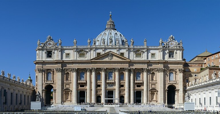 Conclave 2025, oggi secondo giorno: ieri prima fumata nera conclave 2025 papa