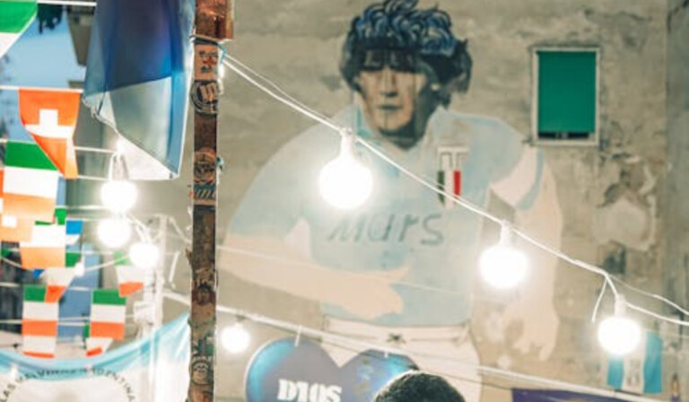Murale di Maradona abusivismo: l’intervento della Municipale murale di Maradona abusivismo