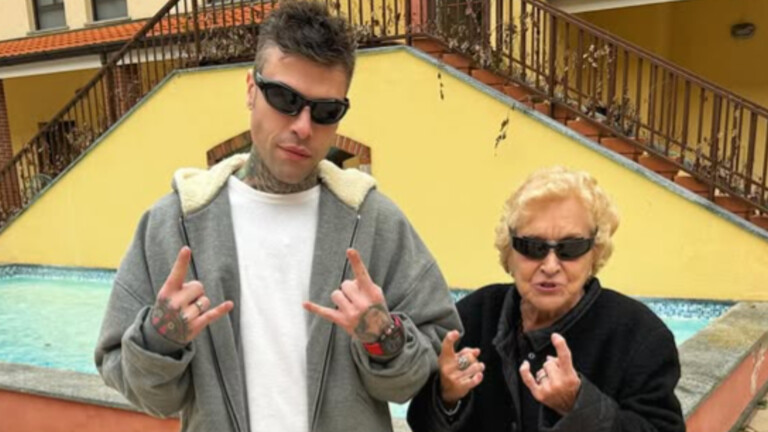 Lutto per Fedez, morta nonna Luciana: la dedica del rapper sui social Fedez Nonna Luciana