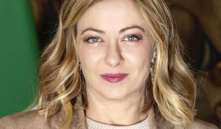 Minacce alla figlia di Giorgia Meloni: le scuse del professore MINACCE ALLA FIGLIA DI GIORGIA MELONI