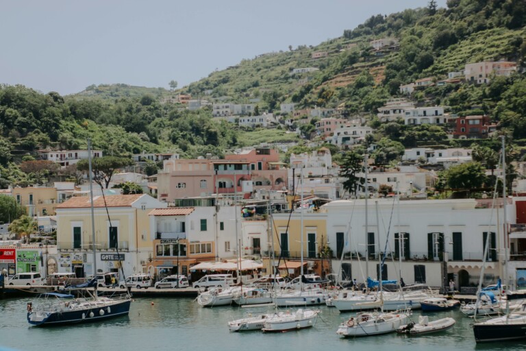 Jazz Manouche a Procida – Ritorna il Festival della Musica jazz manouche