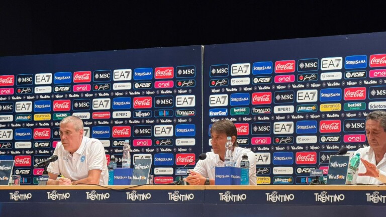 CONTE IN CONFERENZA GILMOUR BUONGIORNO