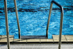 morta in piscina palermo