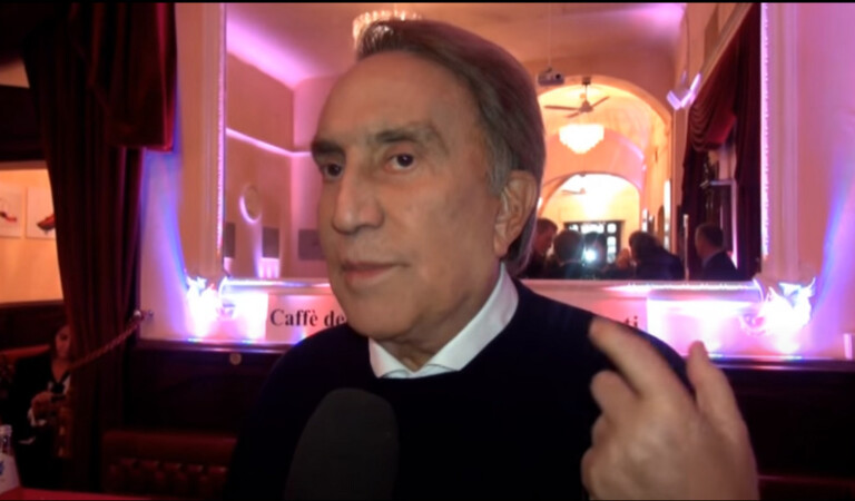 Emilio Fede, salute in peggioramento: è ricoverato in gravi condizioni Emilio Fede salute