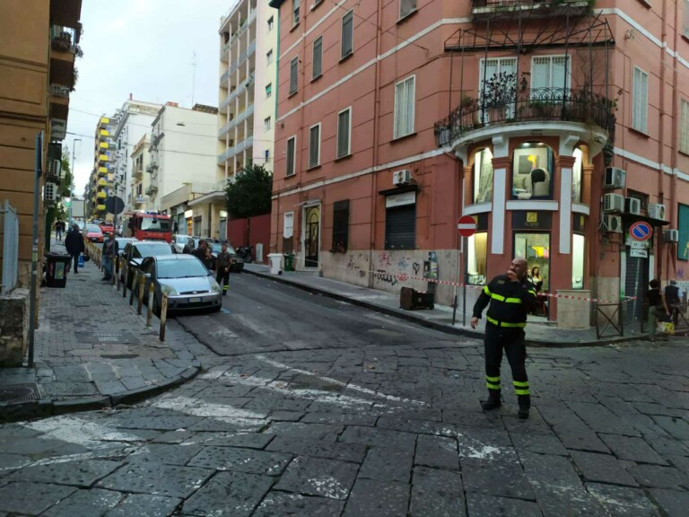 chiusa via pitloo Vomero