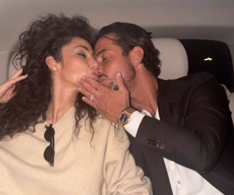 Raffaella Fico Armando Izzo: amore ufficiale e nuove indiscrezioni Raffaella Fico Armando Izzo