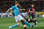 Cagliari-Napoli 0-1: il tabellino e le pagelle del match. Decide una rete lampo di McTominay. Grande prova di Buongiorno e De Bruyne, brivido finale all'Unipol Domus. De Bruyn
