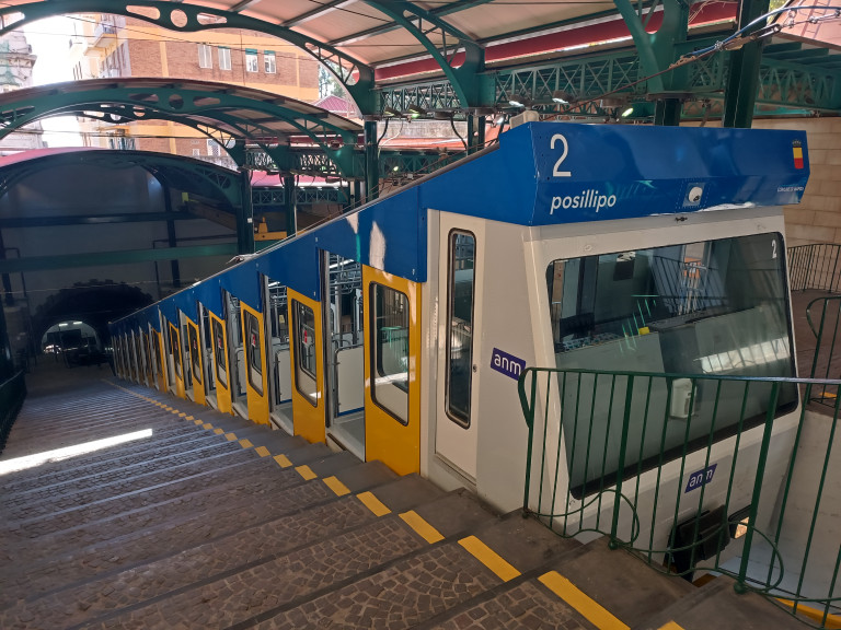 cambio orari funicolari di napoli