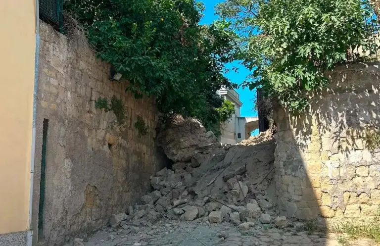 Crollo in Via Manzoni