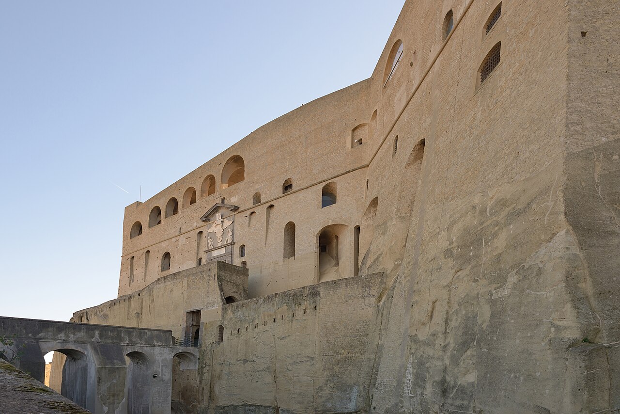 Una riscoperta del fossato di Castel Sant'Elmo